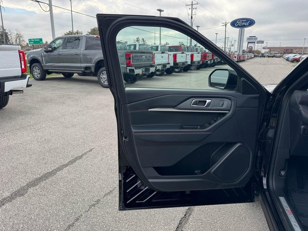 used 2025 Ford Explorer car, priced at $42,724