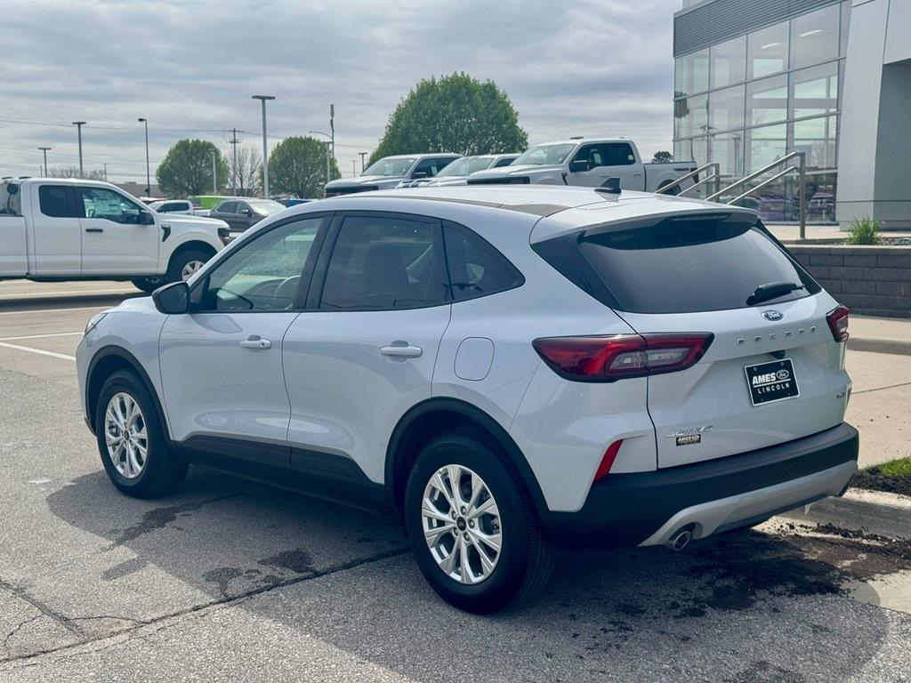 new 2025 Ford Escape car, priced at $31,581