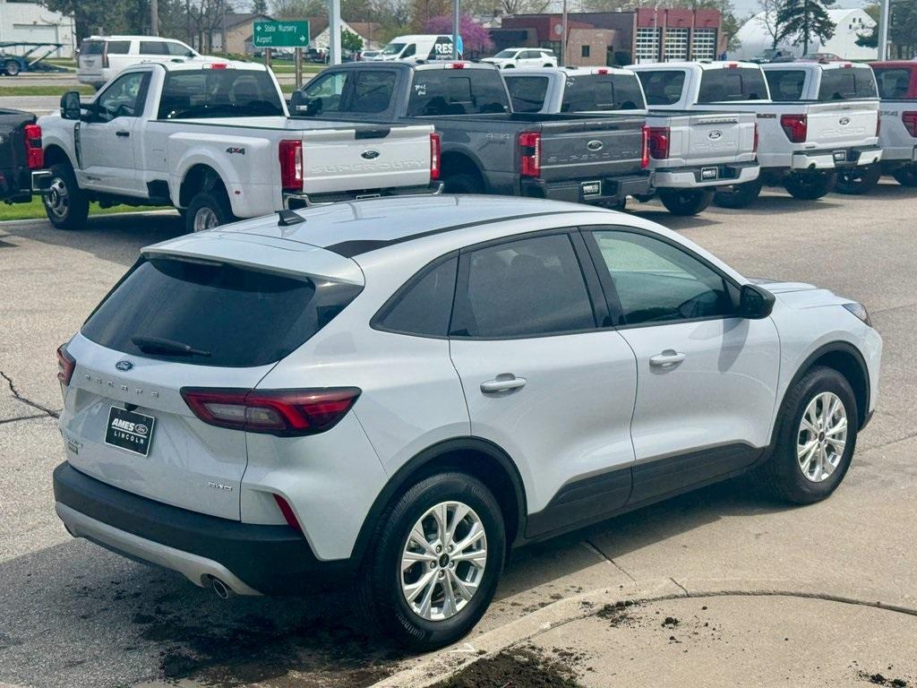 new 2025 Ford Escape car, priced at $31,581