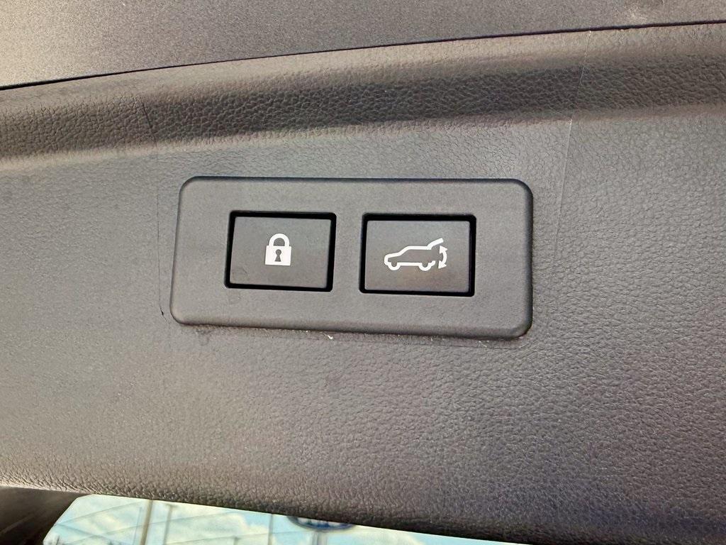 used 2020 Subaru Outback car, priced at $24,336
