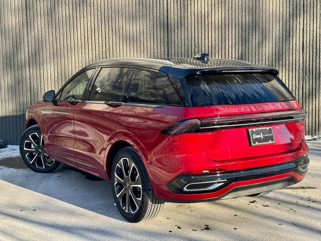 new 2025 Lincoln Nautilus car, priced at $62,998