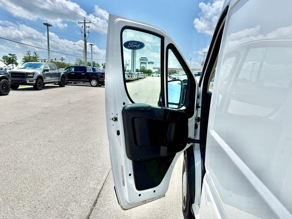 used 2023 Ram ProMaster 2500 car, priced at $33,528