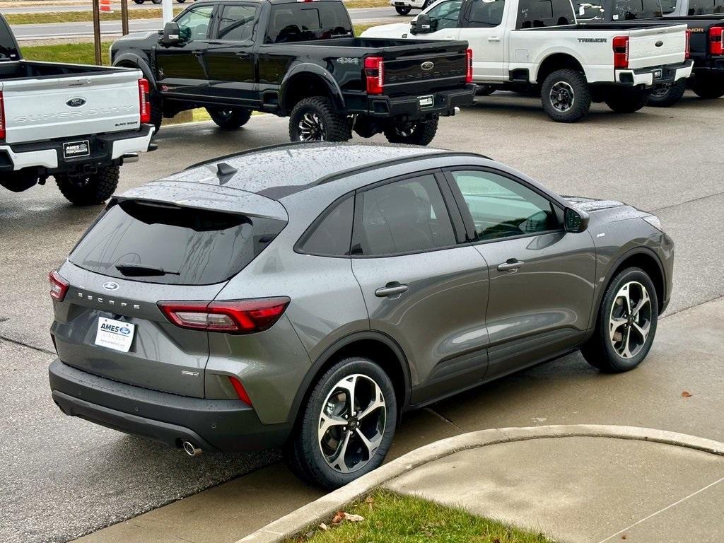 new 2025 Ford Escape car, priced at $35,979