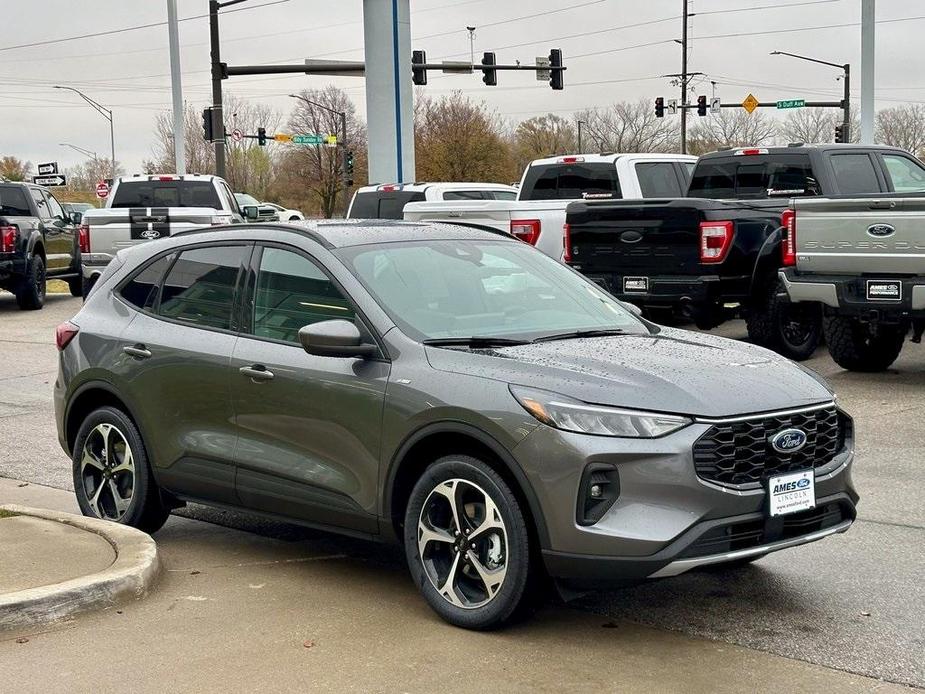 new 2025 Ford Escape car, priced at $35,979