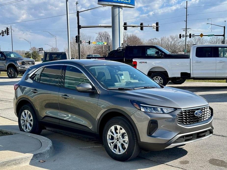 new 2024 Ford Escape car, priced at $31,182