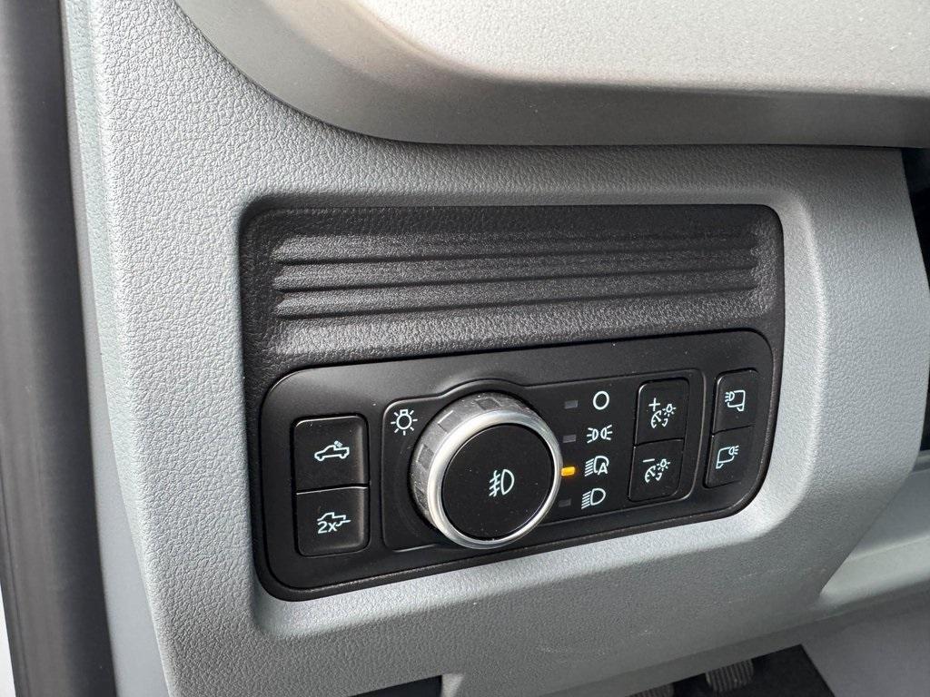 new 2026 Ford F-350 car, priced at $81,575