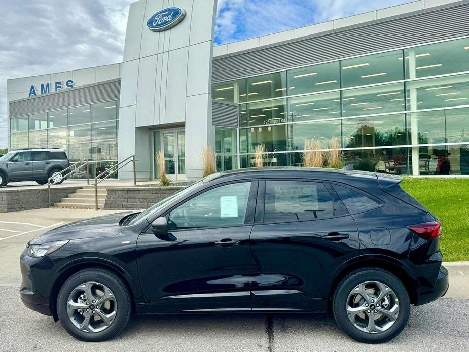 new 2024 Ford Escape car, priced at $33,148