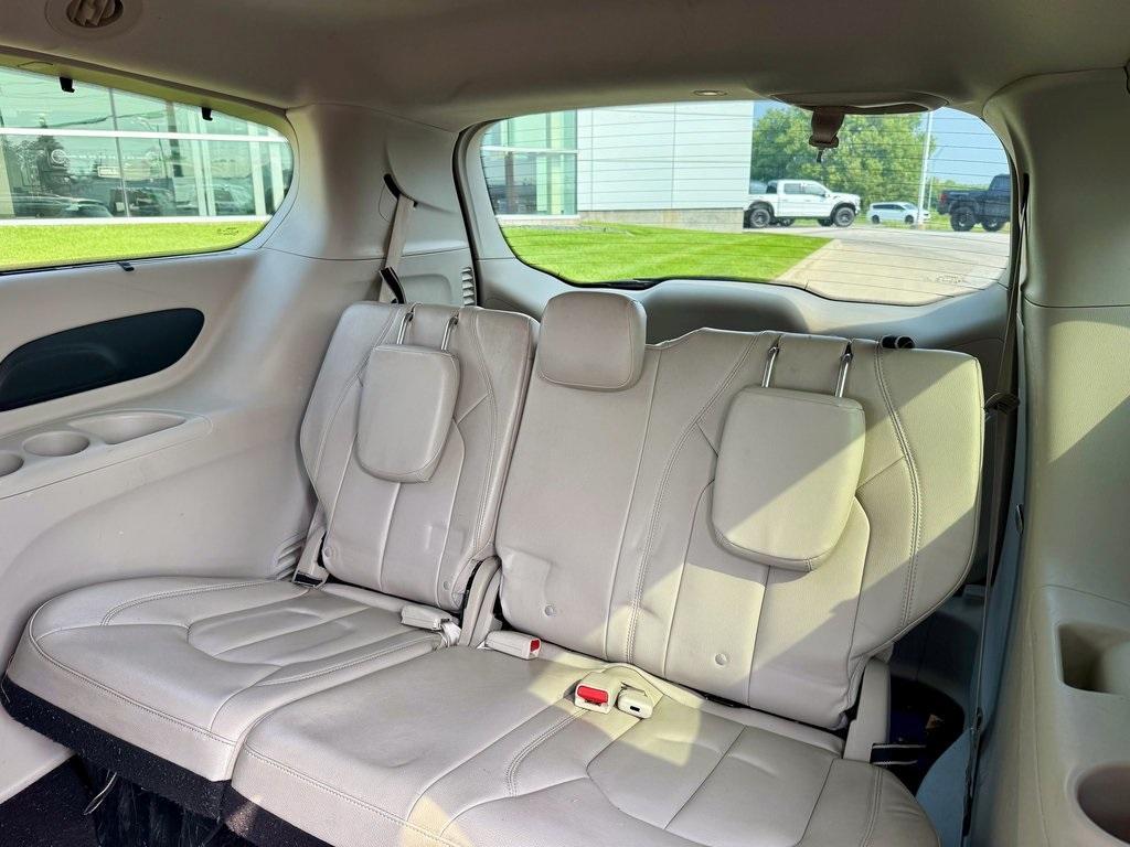 used 2017 Chrysler Pacifica car, priced at $10,458