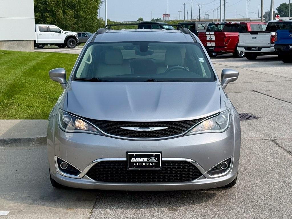 used 2017 Chrysler Pacifica car, priced at $10,458