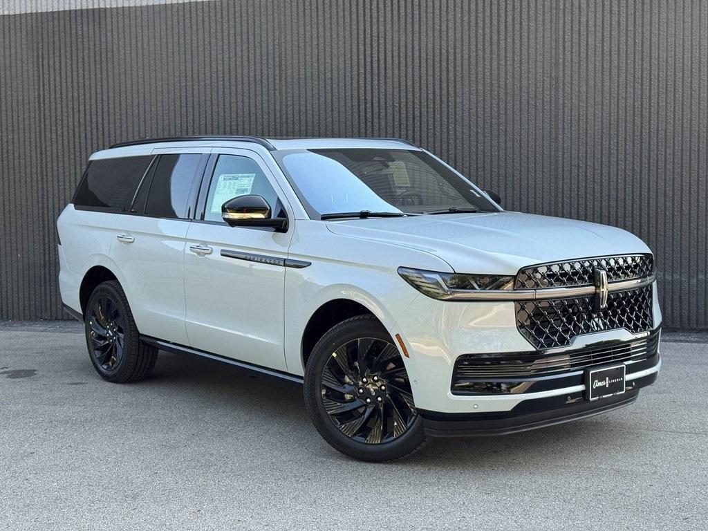 new 2025 Lincoln Navigator car, priced at $103,896