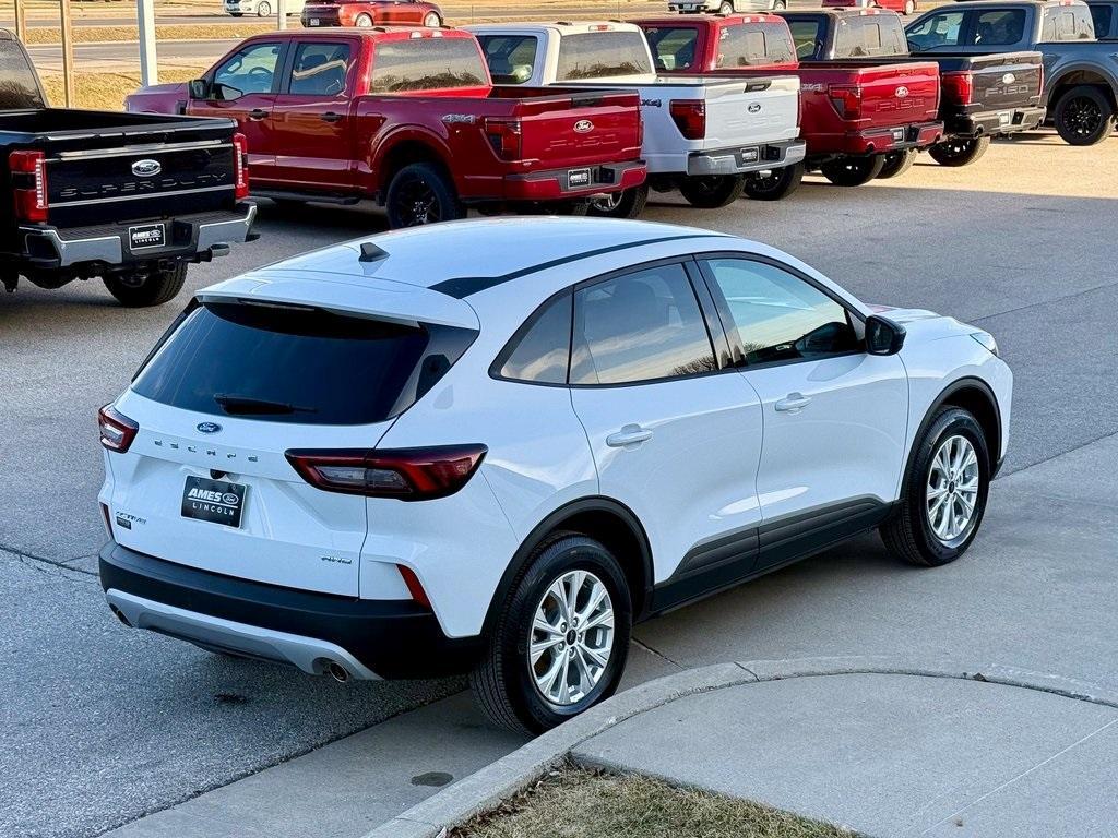 new 2025 Ford Escape car, priced at $29,936