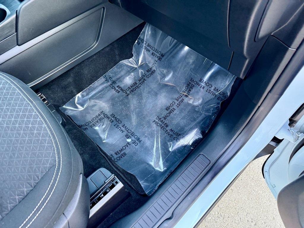 new 2025 Ford Escape car, priced at $29,936