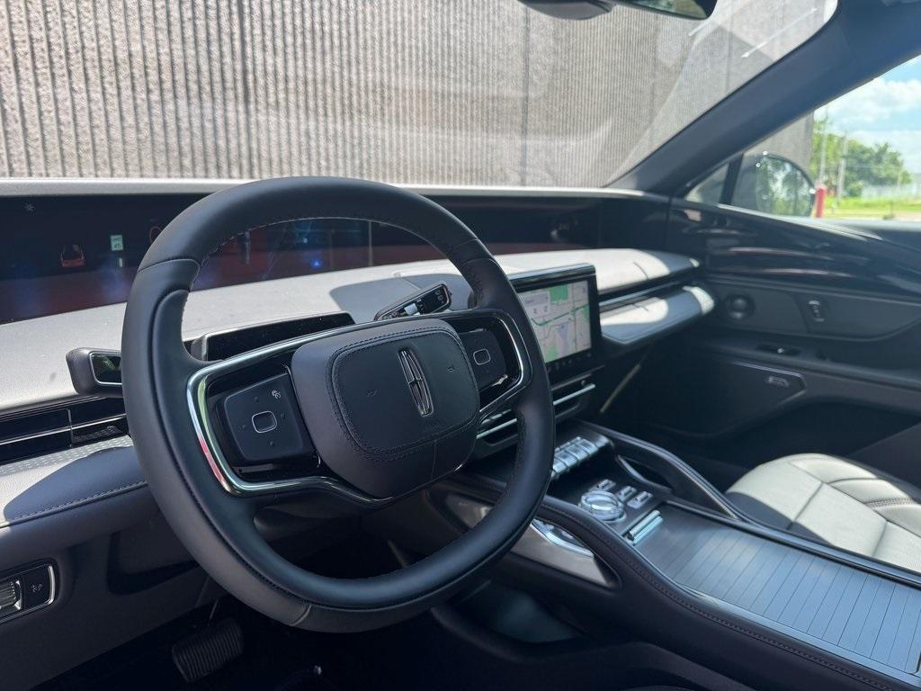 new 2025 Lincoln Nautilus car, priced at $64,986