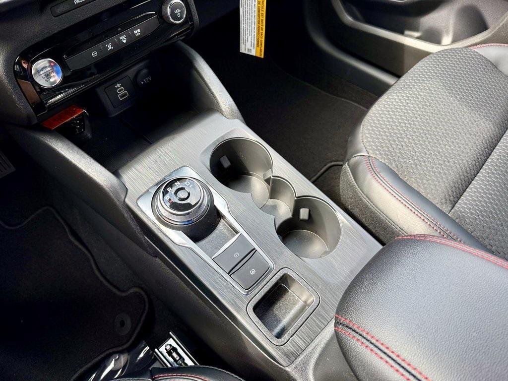 new 2025 Ford Escape car, priced at $33,489