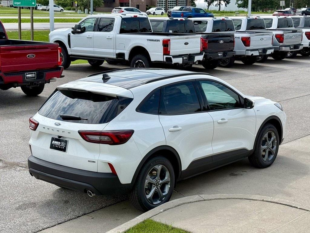 new 2025 Ford Escape car, priced at $33,489