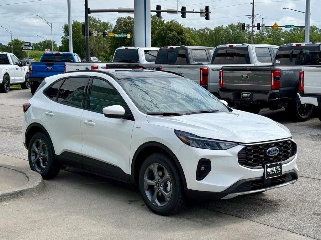 new 2025 Ford Escape car, priced at $33,489