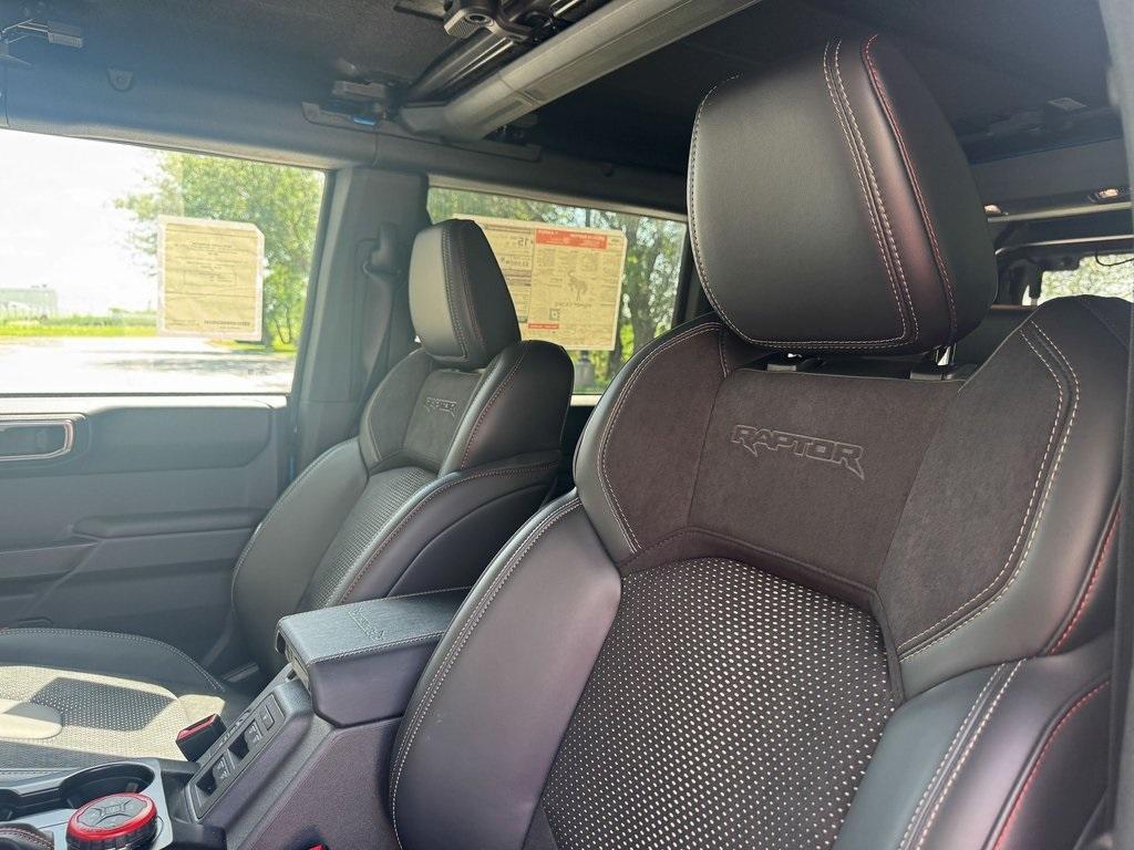new 2025 Ford Bronco car