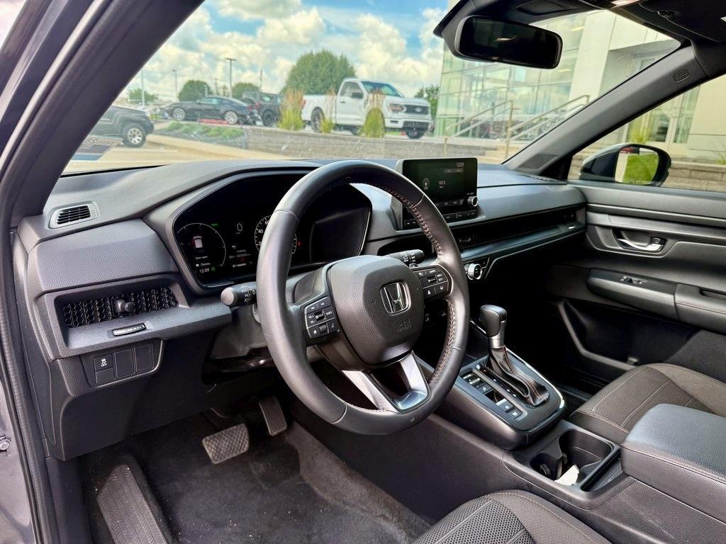 used 2024 Honda CR-V Hybrid car, priced at $35,658