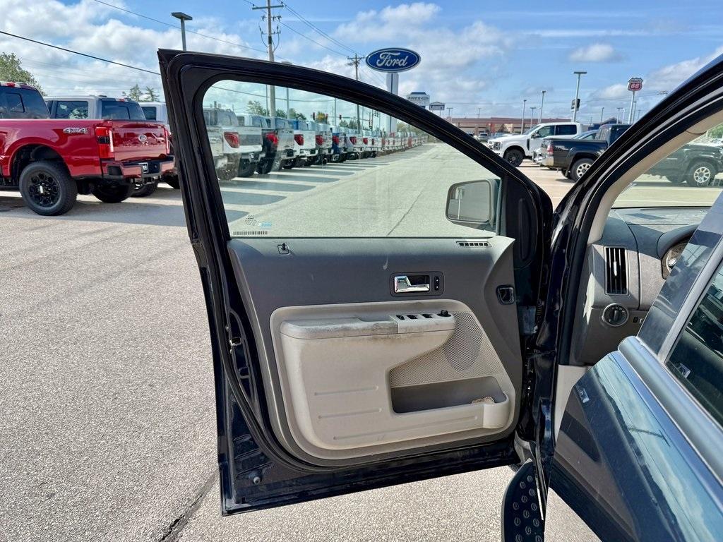 used 2010 Ford Edge car, priced at $7,868
