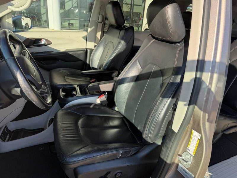 used 2017 Chrysler Pacifica car, priced at $14,999