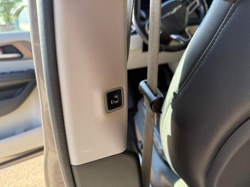 used 2017 Chrysler Pacifica car, priced at $14,999