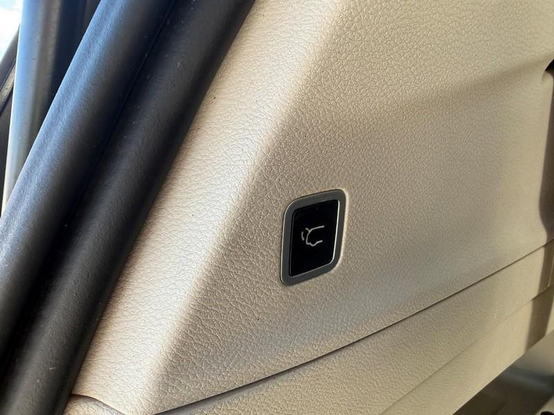 used 2017 Chrysler Pacifica car, priced at $14,999