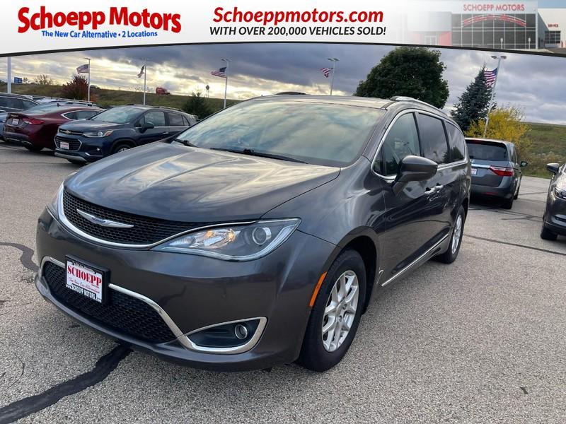 used 2020 Chrysler Pacifica car, priced at $16,993