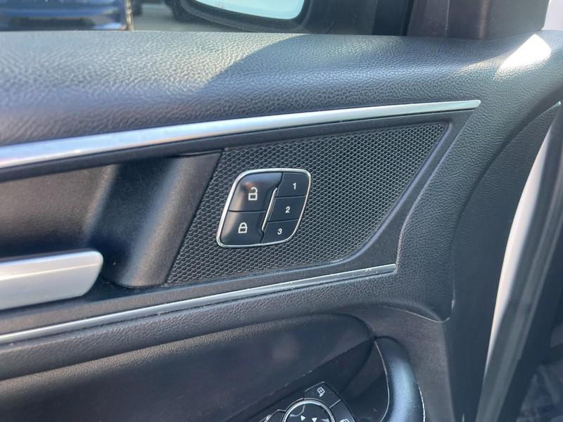 used 2015 Ford Edge car, priced at $10,991