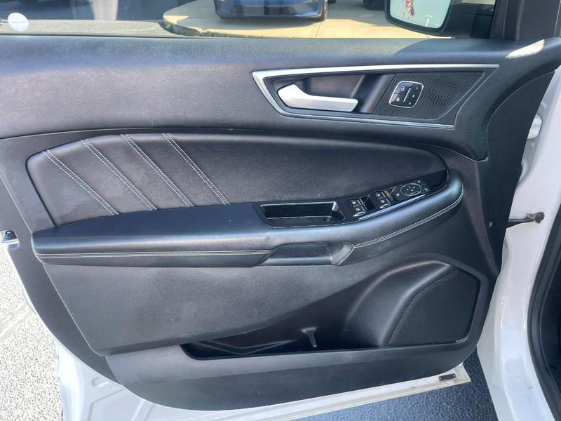 used 2015 Ford Edge car, priced at $10,991