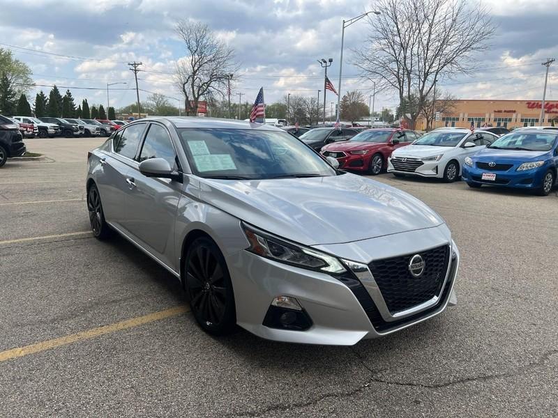 used 2020 Nissan Altima car, priced at $22,999