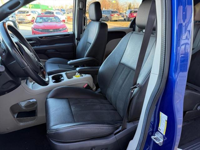 used 2019 Dodge Grand Caravan car, priced at $18,999