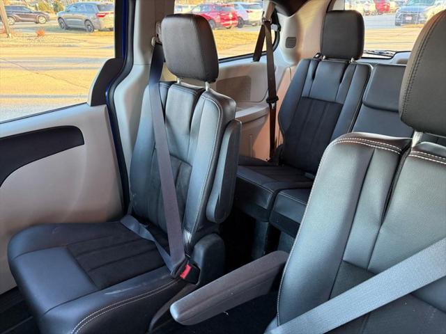 used 2019 Dodge Grand Caravan car, priced at $18,999