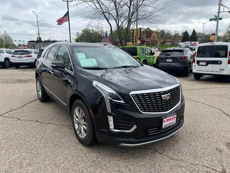 used 2020 Cadillac XT5 car, priced at $29,999