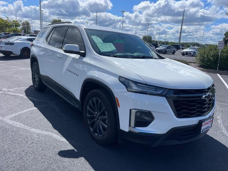 used 2022 Chevrolet Traverse car, priced at $34,993
