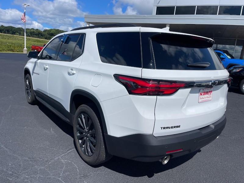 used 2022 Chevrolet Traverse car, priced at $34,993