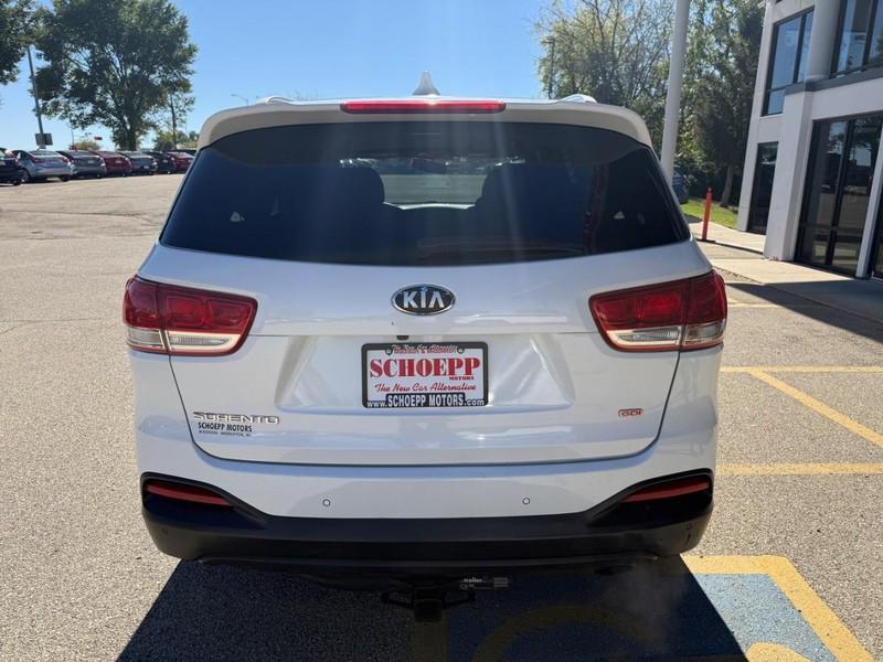 used 2018 Kia Sorento car, priced at $14,999