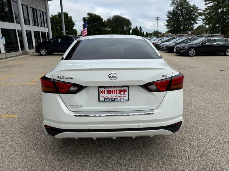 used 2022 Nissan Altima car, priced at $18,490