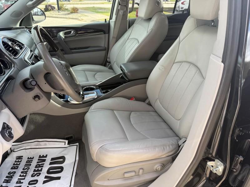 used 2015 Buick Enclave car, priced at $15,995