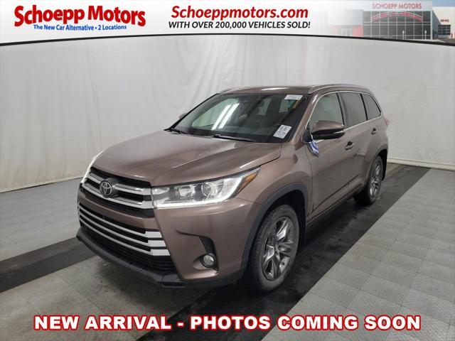 used 2017 Toyota Highlander car, priced at $27,995