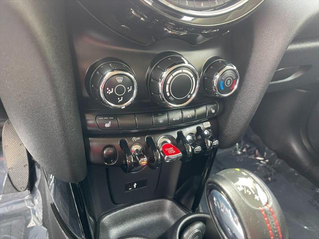 used 2019 MINI Hardtop car, priced at $21,880