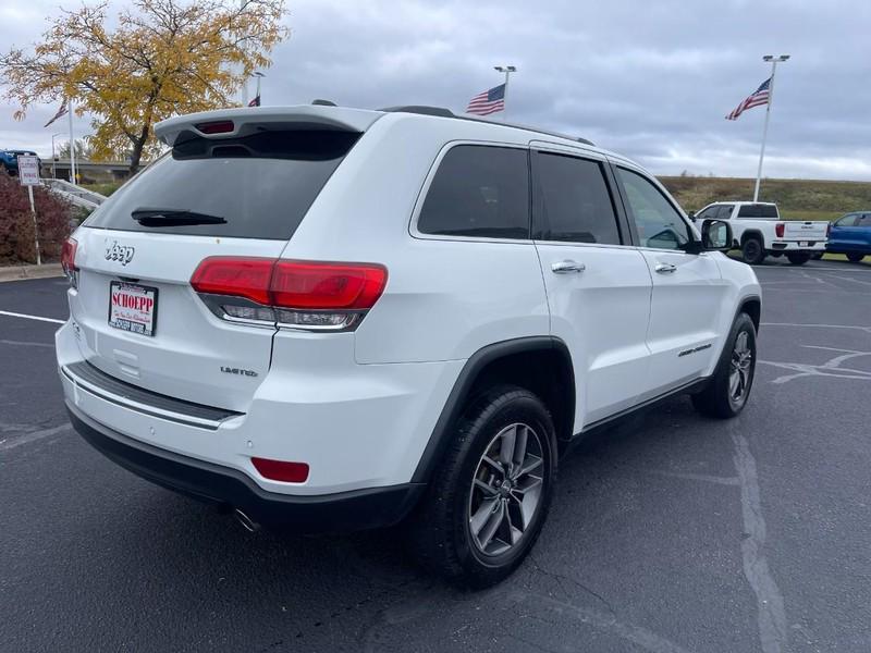 used 2017 Jeep Grand Cherokee car, priced at $12,750