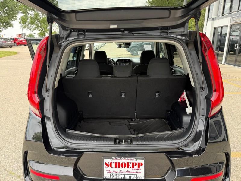 used 2021 Kia Soul car, priced at $14,993