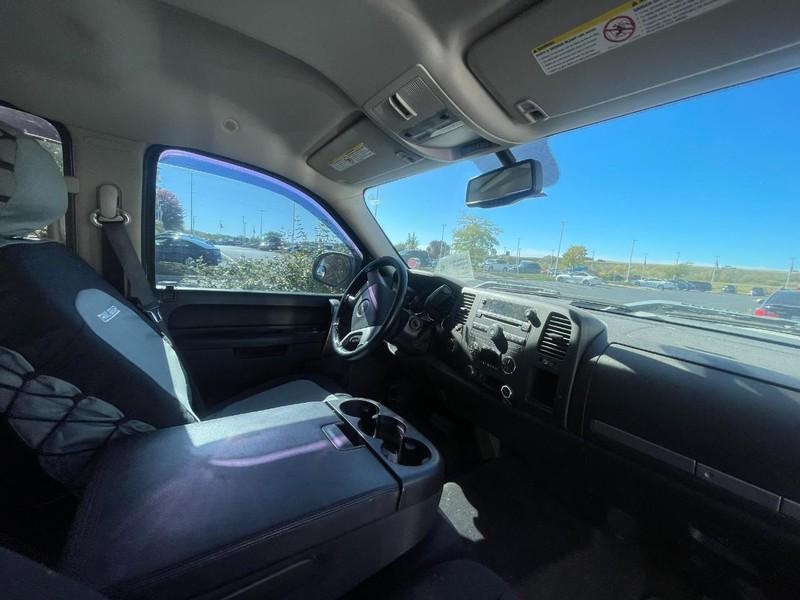 used 2013 GMC Sierra 2500 car, priced at $16,995