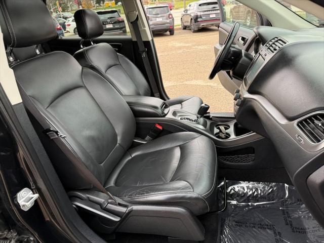 used 2019 Dodge Journey car, priced at $19,999