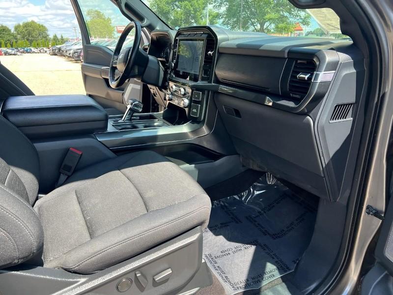 used 2021 Ford F-150 car, priced at $31,990