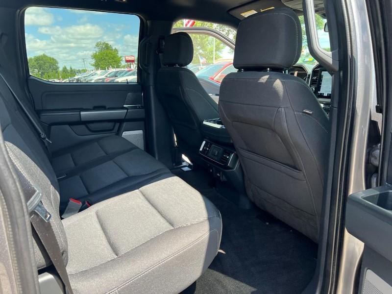 used 2021 Ford F-150 car, priced at $31,990