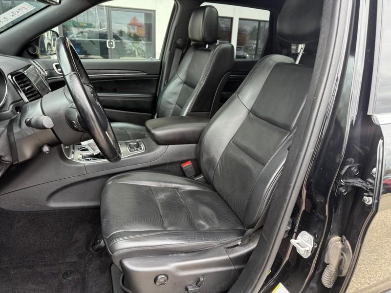 used 2020 Jeep Grand Cherokee car, priced at $23,990