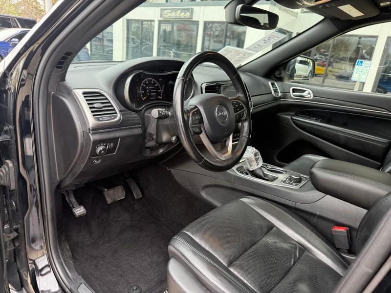 used 2020 Jeep Grand Cherokee car, priced at $23,990