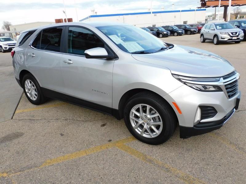 used 2022 Chevrolet Equinox car, priced at $13,992