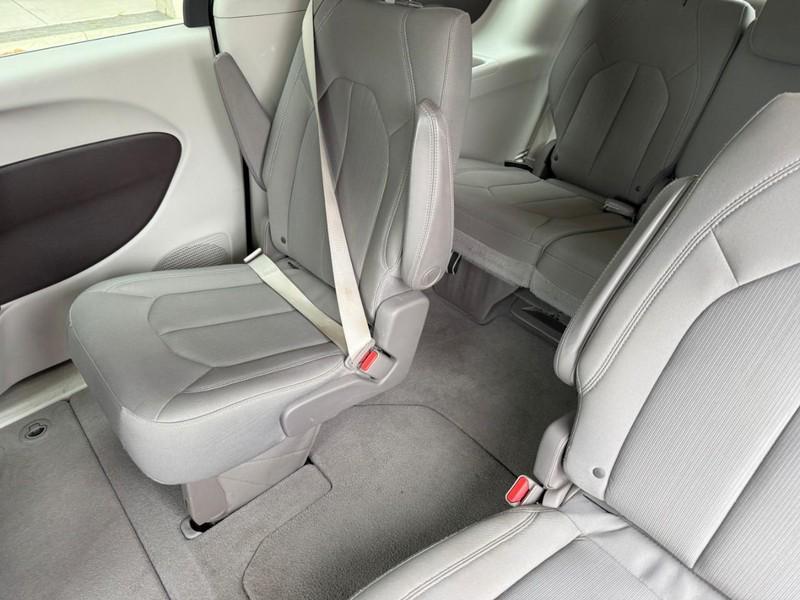 used 2017 Chrysler Pacifica car, priced at $15,999